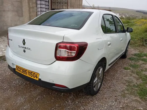 Renault Symbol 2015 Collection