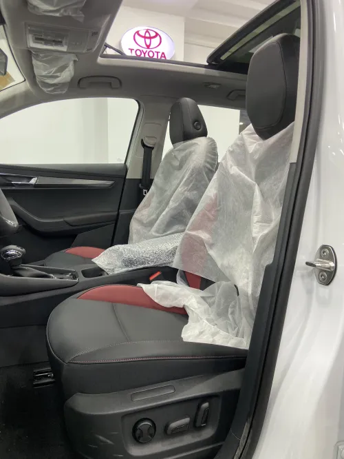 Skoda Karoq 2025 Full options