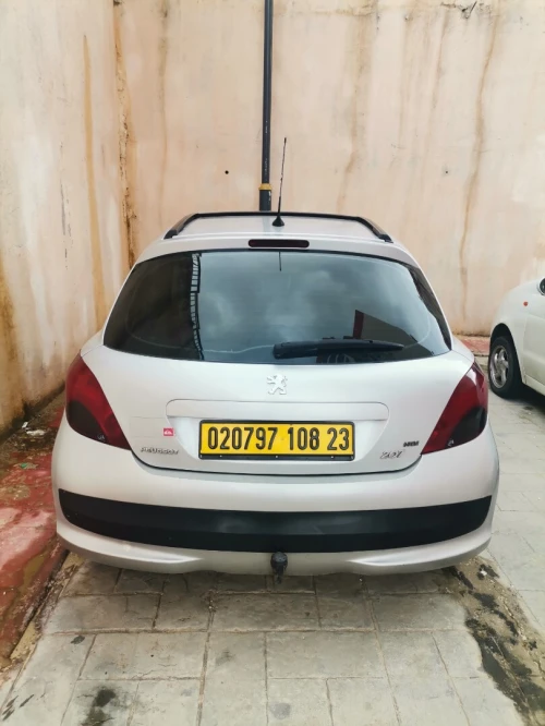 Peugeot 207 2008 Tout ouvrant