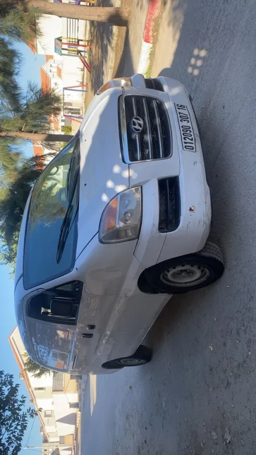 Hyundai h1 2007