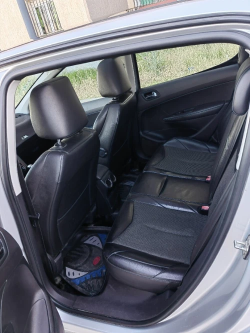Peugeot 308 2012 ALLUR