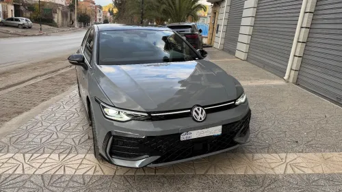 Volkswagen Golf 8 2025 R Black Edition 