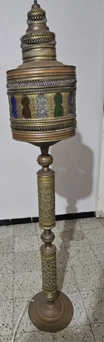 Lampe sur pied (dinandrie d'art de constantine)