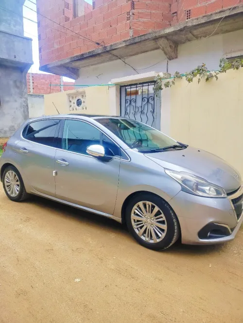 Peugeot 208 2019 Active Facelift
