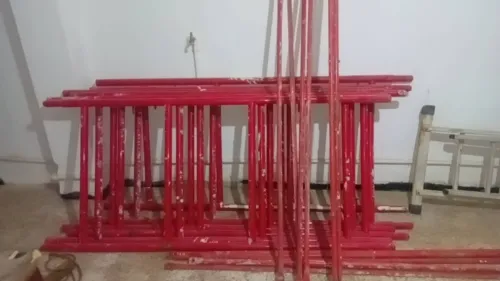 Echafaudage rouge (3 étage)