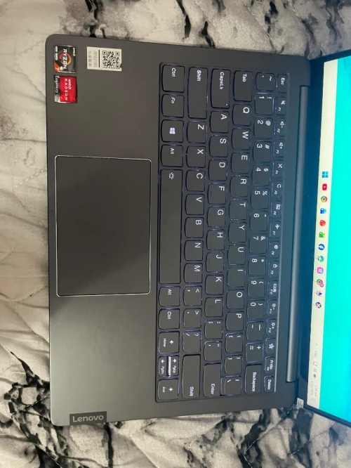 Lenovo yoga 7 slim