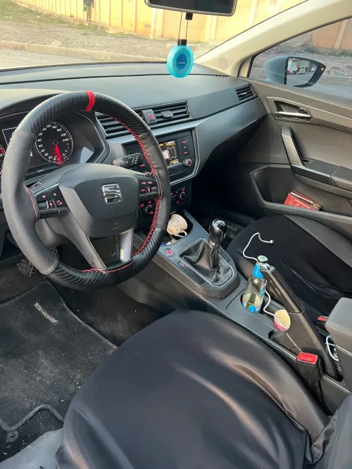 Seat Ibiza 2018 HIGH