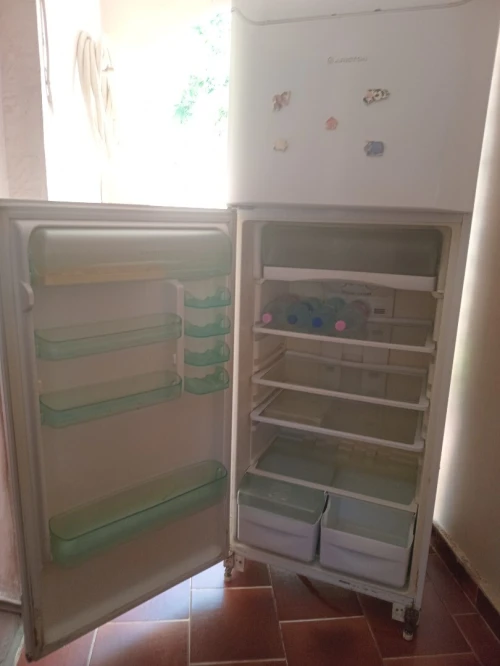 Refrigirateur