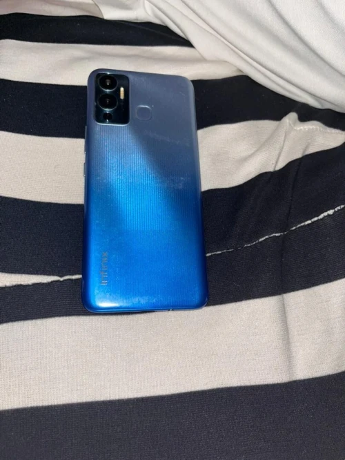 Infinix Hot 12 play