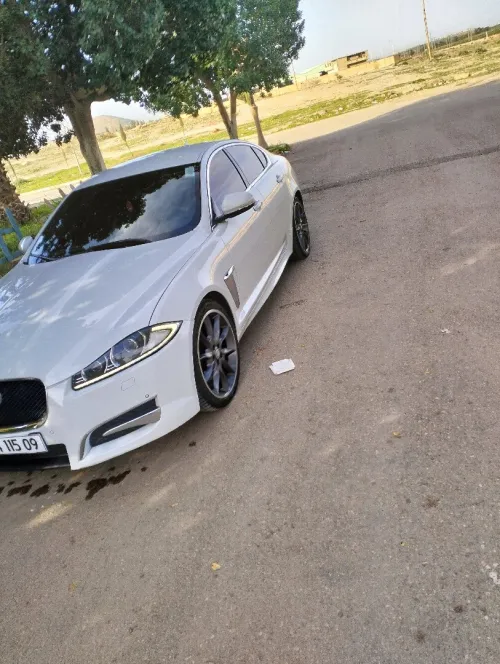 Jaguar XF Sportbrake 2015 