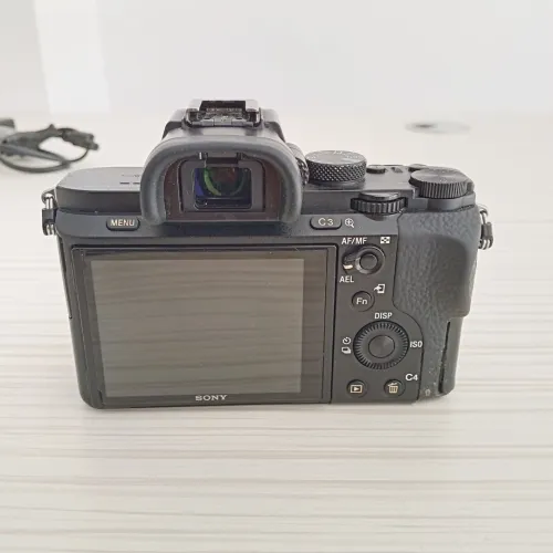 Sony a7II + Objectif 28-70mm