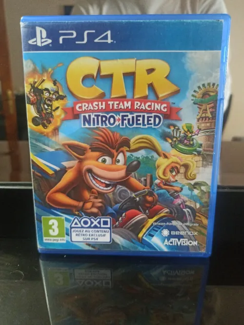 UN PACK DE 8 JEUX PS4 OCCASION -PRIX CHOC