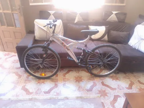 X trail Velo 2023