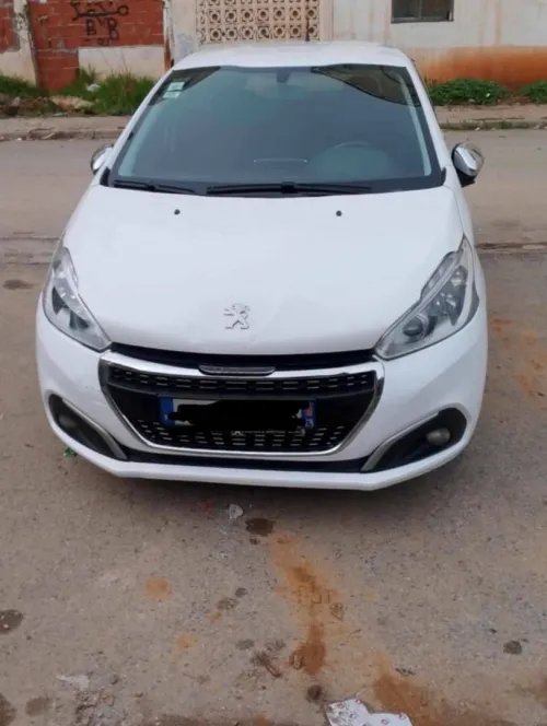 Peugeot 208 2018 