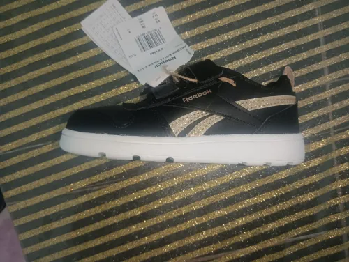 Basket Reebok neuf 