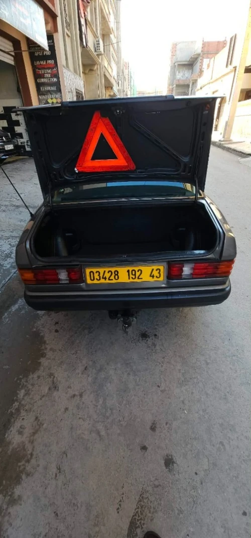 Mercedes Classe E 1992 190D
