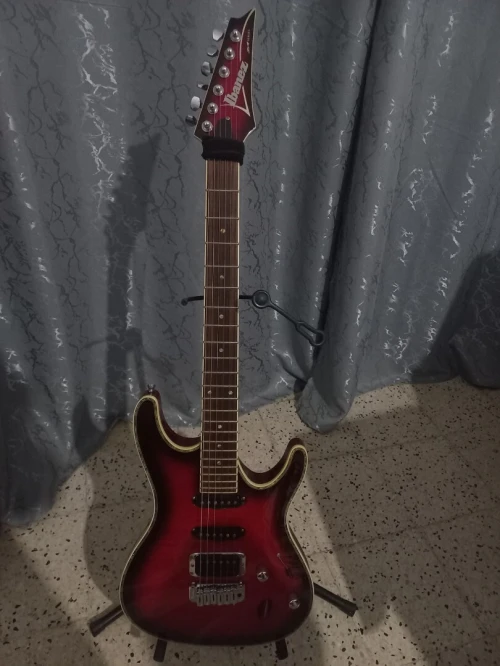 Guitar Ibanez sas36fm red burst