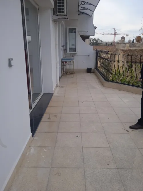 Location Appartement Niveau de villa F6 Alger Cheraga