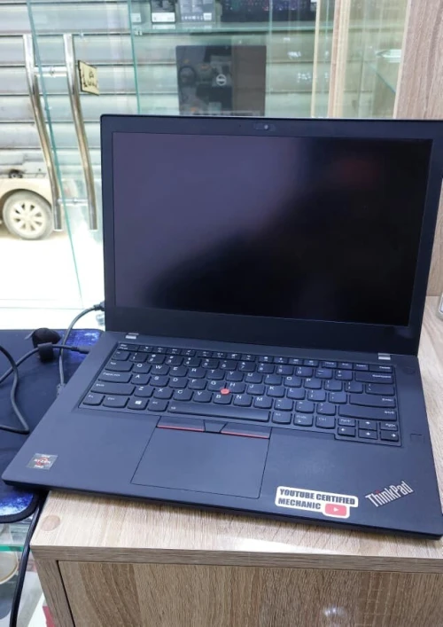 Lenovo ThinkPad Tactile Ryzen 5 PRO 8/256gb ssd Garantie
