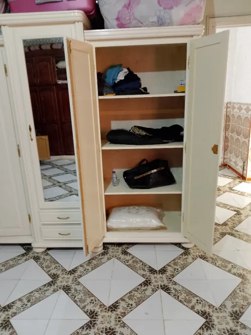 Armoire de chambre
