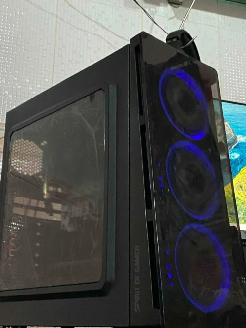PC GAMER RYZEN 5 VEGA 7