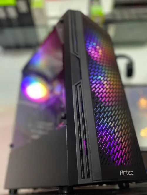 PC GAMER 9th GTX 1650