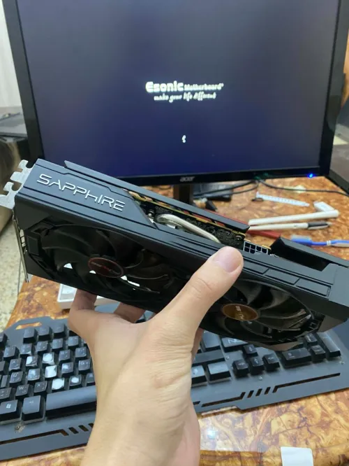 RX 5600 XT NITRO PULSE