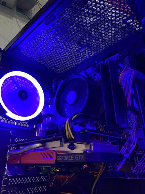 PC-GAMER-GTX-1660-SUPER-6GB
