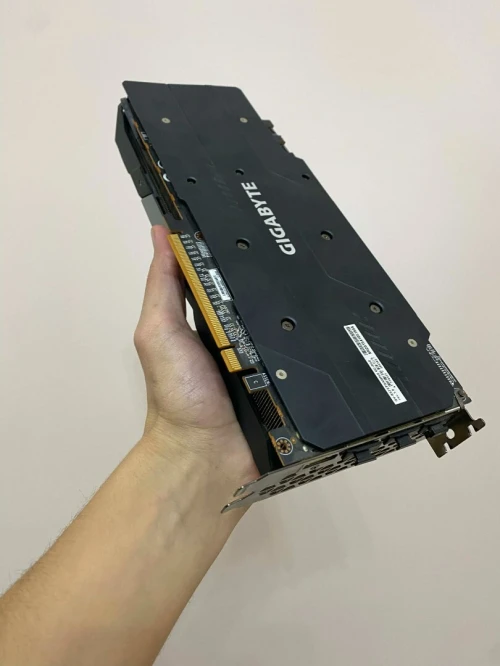 RX5700XT 8GB GIGABYTE