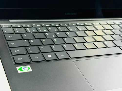 Pc portable Samsung Galaxy Book2 Pro