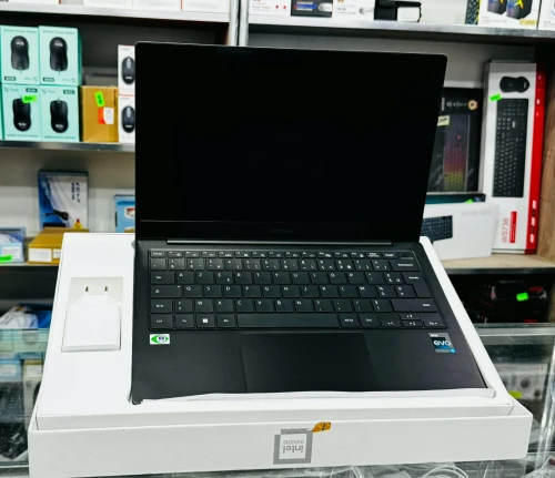 Pc portable Samsung Galaxy Book2 Pro