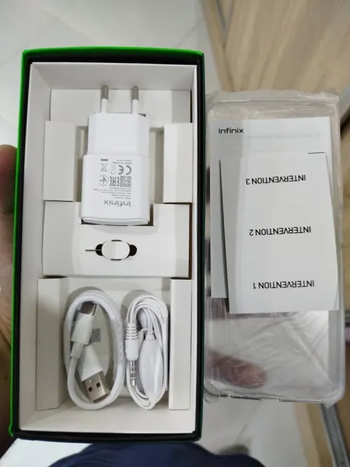 Infinix Hot 50