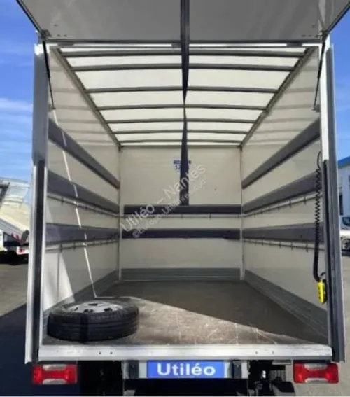 Déménagement déménagement et transport نقل البضائع والترحيل