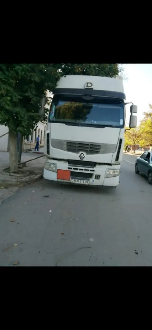 نقل البضائع والترحيل الكامل باحترافية وأمان Transport de marchandises et déménagement complet avec professionnalisme et sécurité
