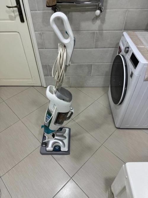 Aspirateur Rowenta à vapeur / (Rowenta) مكنسة كهربائية بخارية لتعقيم