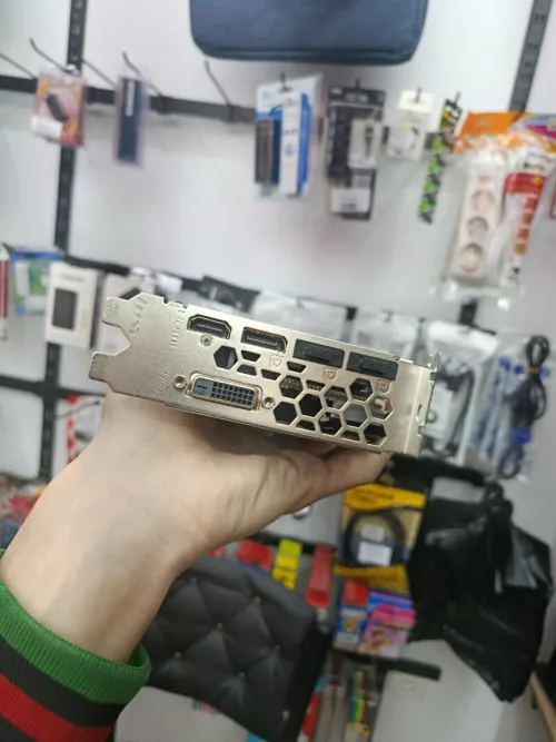 MSI ARMOR Radeon RX 570 4GB GDDR5 OC Graphics Card