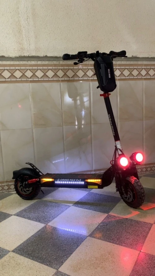 Urban glide E-cross max 2x2🇫🇷 2023