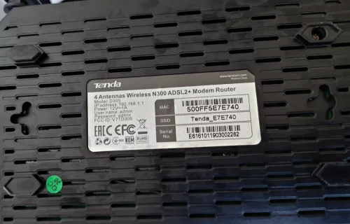 Modem Tenda D305 4 Antennes 300Mbps