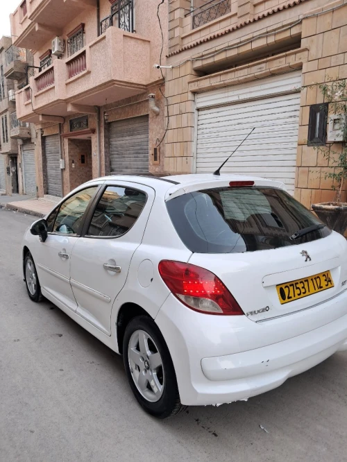 Peugeot 207 2012 207