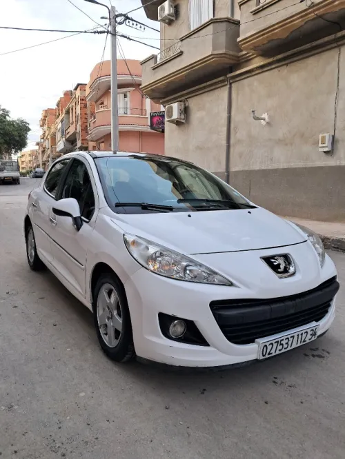 Peugeot 207 2012 207