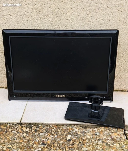  ecran THOMSON 24'' 