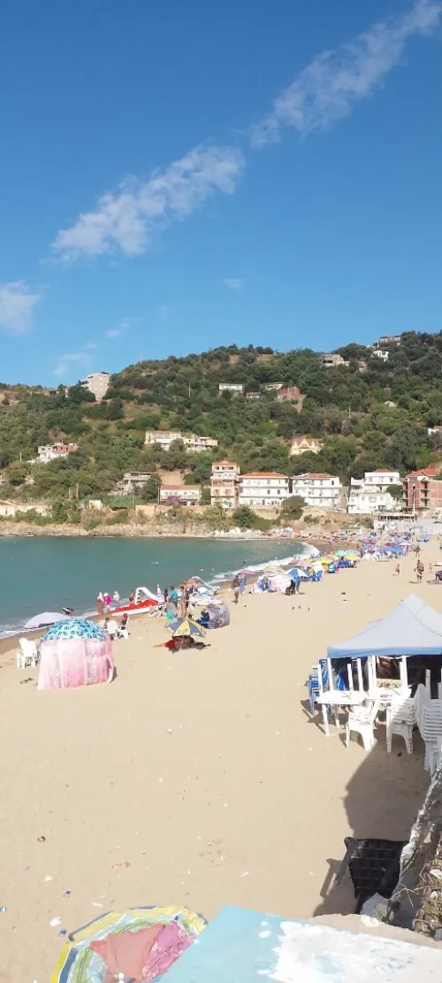 Location vacances Appartement F3 Skikda Collo