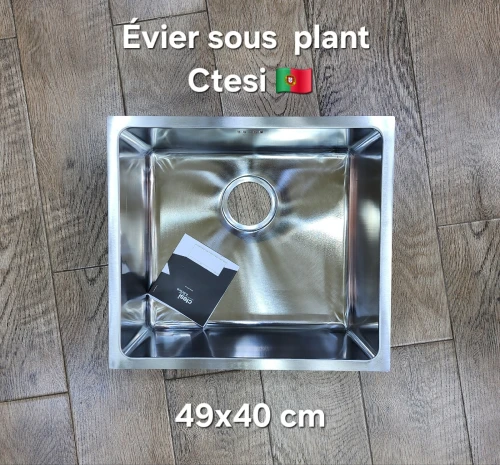 Evier sous plan 