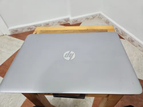 hp 830 G5 i5 8eme 1to nvme