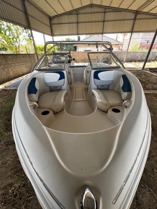 Bateaux mercury