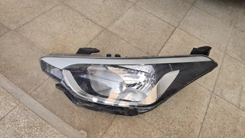 phare avant gauche Hyundai i20 2018
