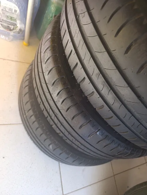 4 jantes avec pneus Michelin 195 /65/15