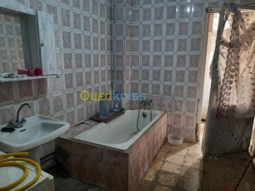 Location Appartement F3 Tipaza Bou ismail