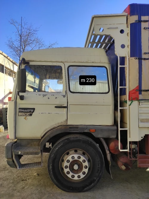 Renault M230