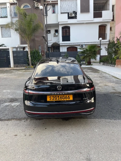 Volkswagen Passat 2025 Pro